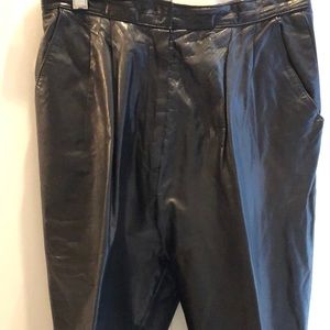 ⭐️ Bill Atkinson Vintage, High Waist Lined Cowhide Leather front pocket trousers